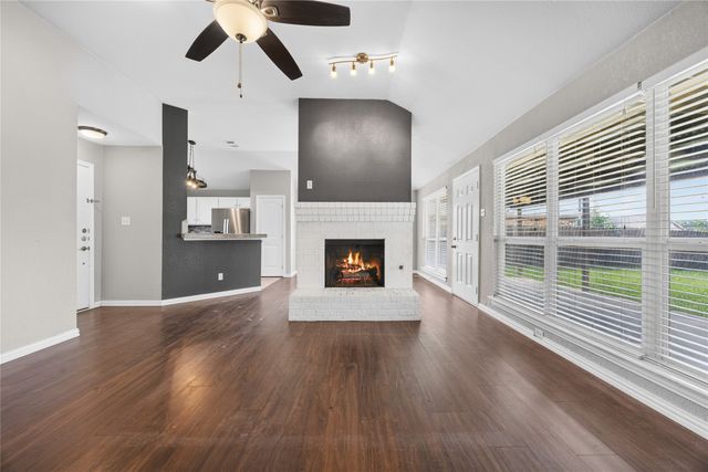 2217 Rockbluff Drive, Rowlett, TX 75088
