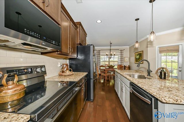 1107 Flatts Trace, Cullman, AL 35055