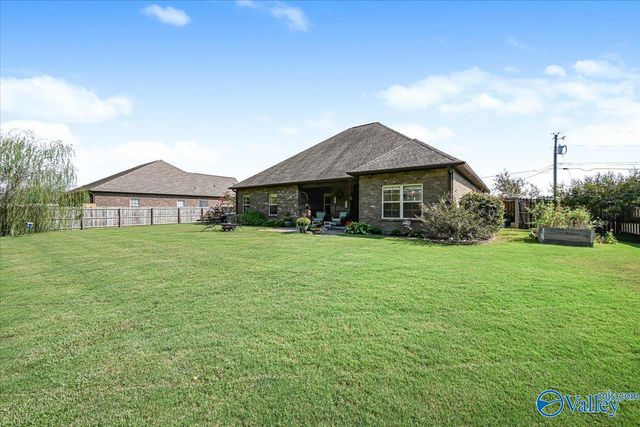 1107 Flatts Trace, Cullman, AL 35055