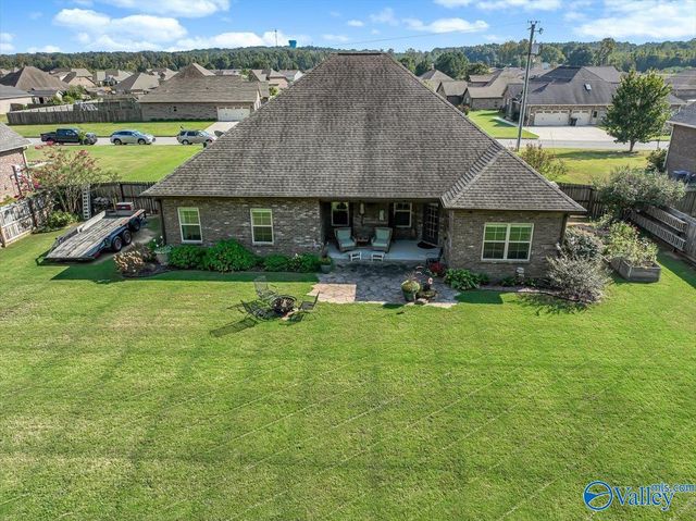 1107 Flatts Trace, Cullman, AL 35055