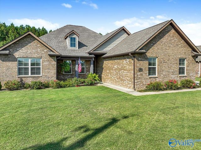 1107 Flatts Trace, Cullman, AL 35055