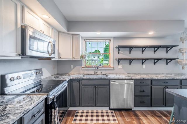9359 Lochmoor Drive, Davison, MI 48423