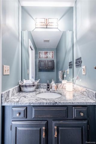 9359 Lochmoor Drive, Davison, MI 48423