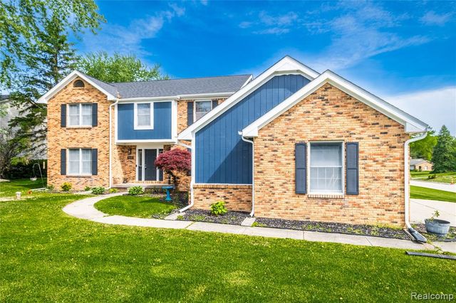 9359 Lochmoor Drive, Davison, MI 48423