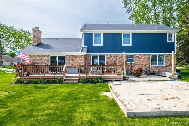 9359 Lochmoor Drive, Davison, MI 48423