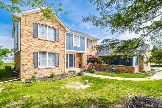9359 Lochmoor Drive, Davison, MI 48423