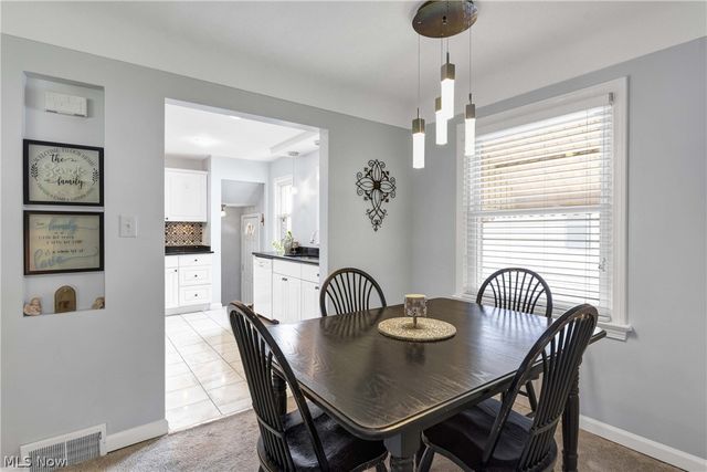 6483 Fernhurst Avenue, Parma Heights, OH 44130