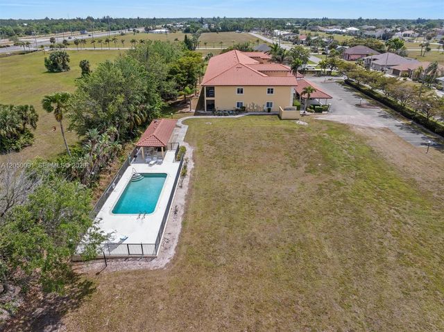 7196 N Plum Tree 321 321, Punta Gorda, FL 33955