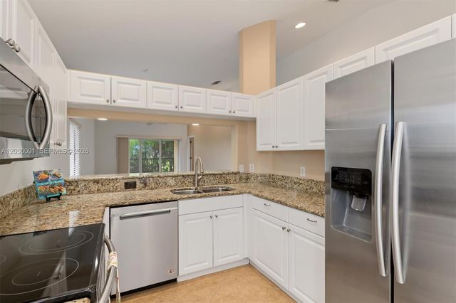 7196 N Plum Tree 321 321, Punta Gorda, FL 33955