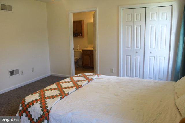 253 LANTERN LANE, Chambersburg, PA 17201