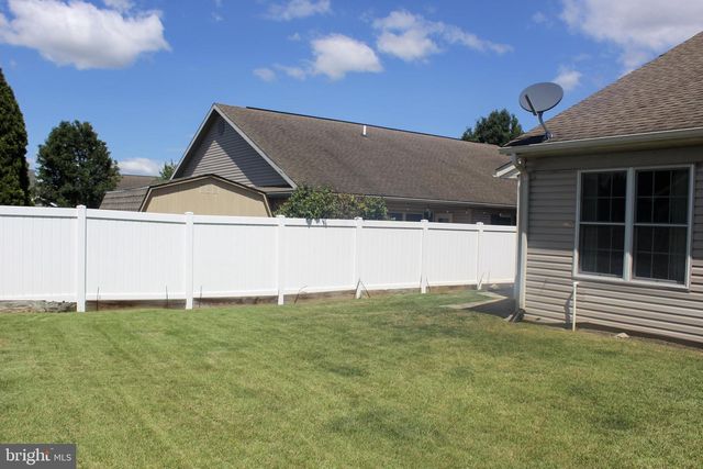 253 LANTERN LANE, Chambersburg, PA 17201