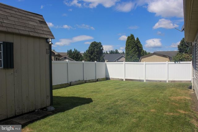 253 LANTERN LANE, Chambersburg, PA 17201