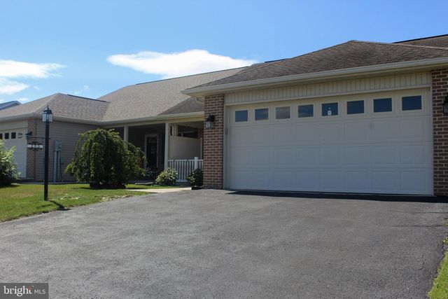 253 LANTERN LANE, Chambersburg, PA 17201