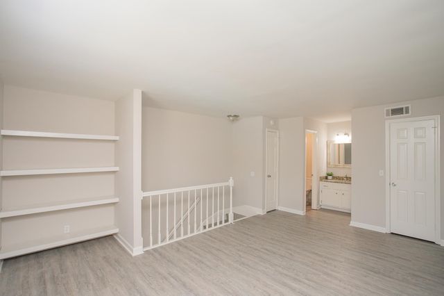 601 Boyd Mill Ave Unit P8, Franklin, TN 37064