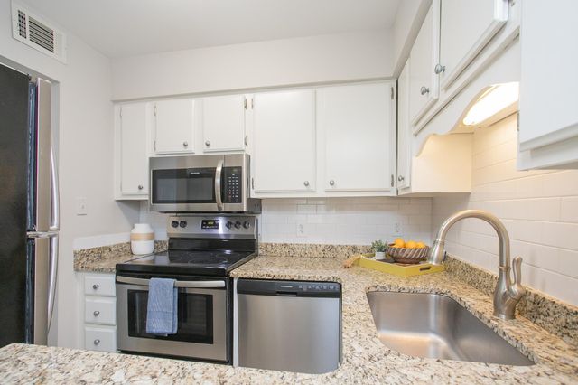 601 Boyd Mill Ave Unit P8, Franklin, TN 37064