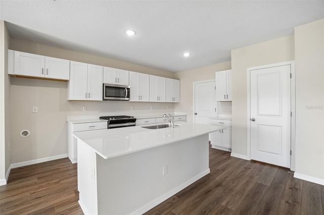 36564 SAGEMOOR DRIVE, Zephyrhills, FL 33541