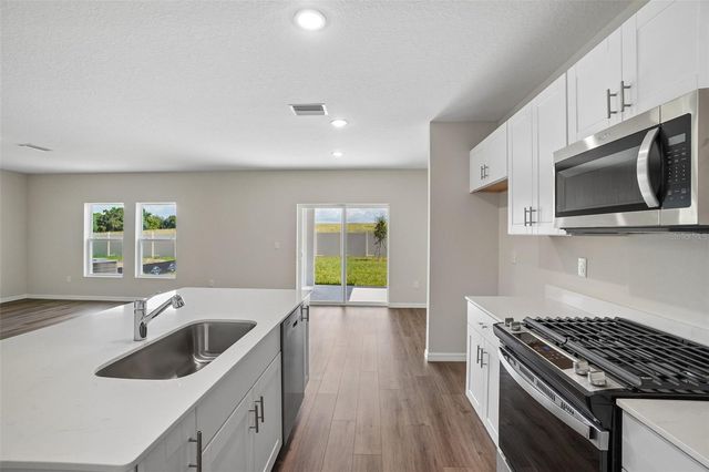36564 SAGEMOOR DRIVE, Zephyrhills, FL 33541