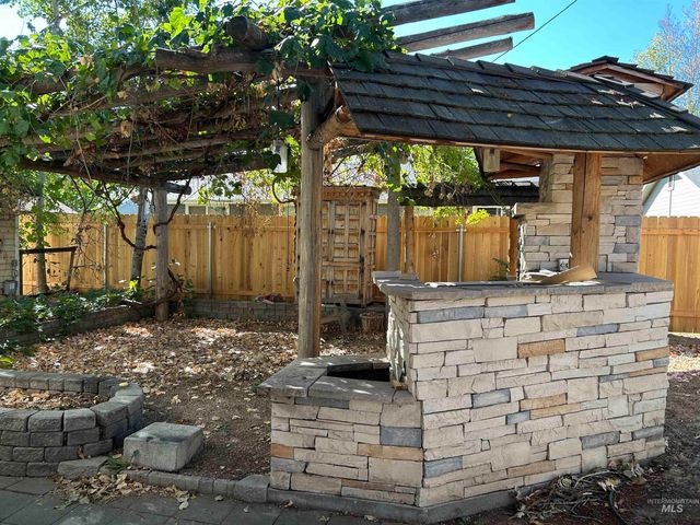 8611 W Cory Ln., Boise, ID 83704