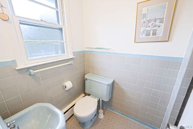 248 6th Avenue, Saint James, NY 11780