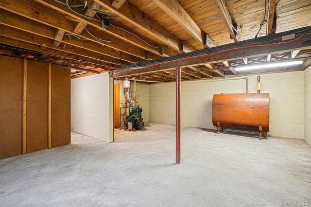 248 6th Avenue, Saint James, NY 11780