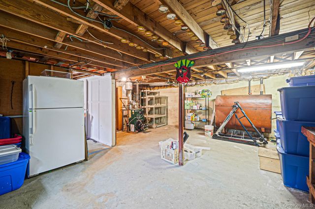 248 6th Avenue, Saint James, NY 11780