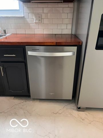 132 W Brunswick Avenue, Indianapolis, IN 46217