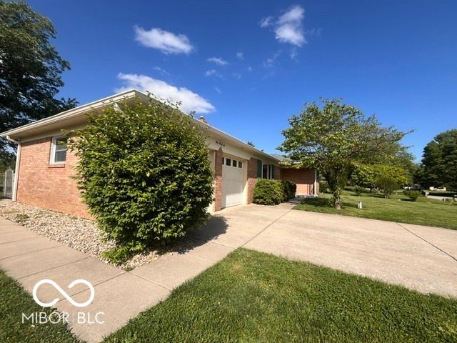 132 W Brunswick Avenue, Indianapolis, IN 46217