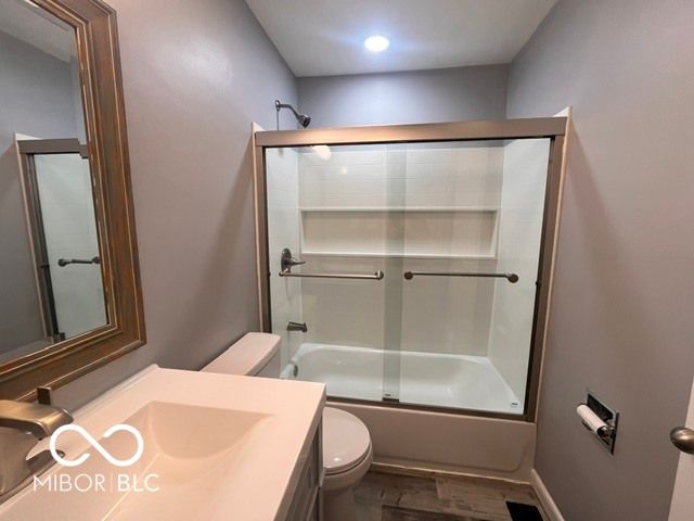 132 W Brunswick Avenue, Indianapolis, IN 46217