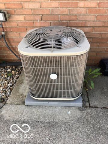 132 W Brunswick Avenue, Indianapolis, IN 46217