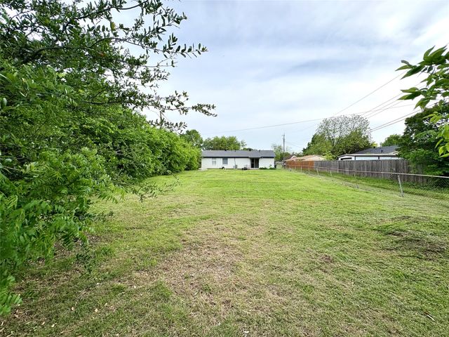 601 Carpenter Drive, Garland, TX 75040