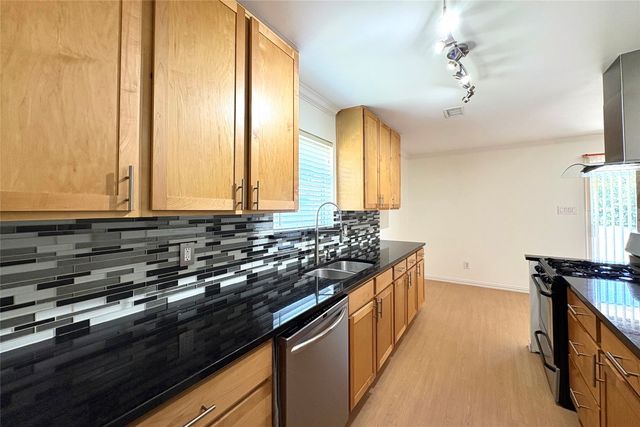 601 Carpenter Drive, Garland, TX 75040
