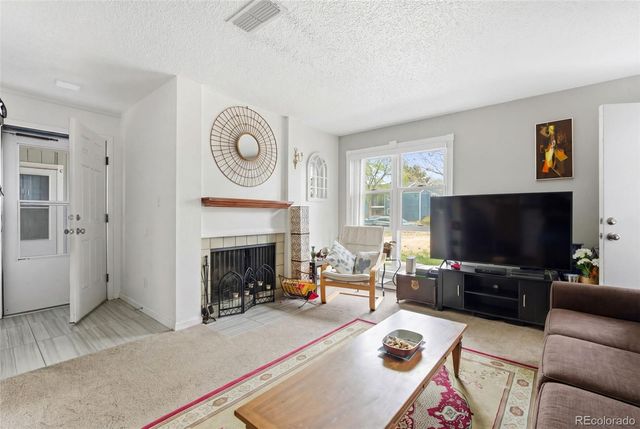 2260 E Geddes Avenue G, Centennial, CO 80122