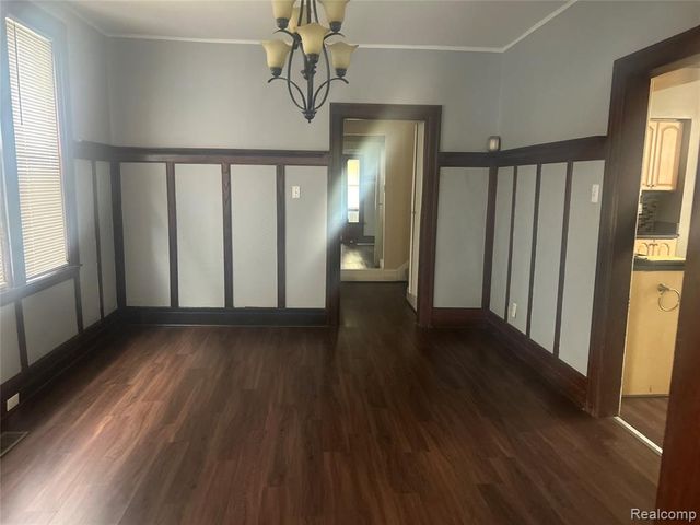 5931 N Mcclellan Street, Detroit, MI 48213
