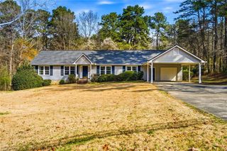 808 Chestnut Hill Road SW, Marietta, GA 30064