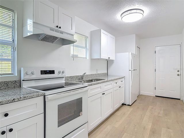 2410 SOUTHWEST ROAD, Sanford, FL 32771