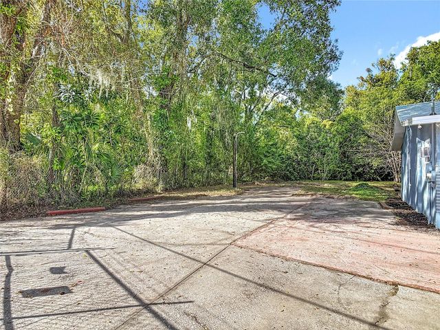 2410 SOUTHWEST ROAD, Sanford, FL 32771