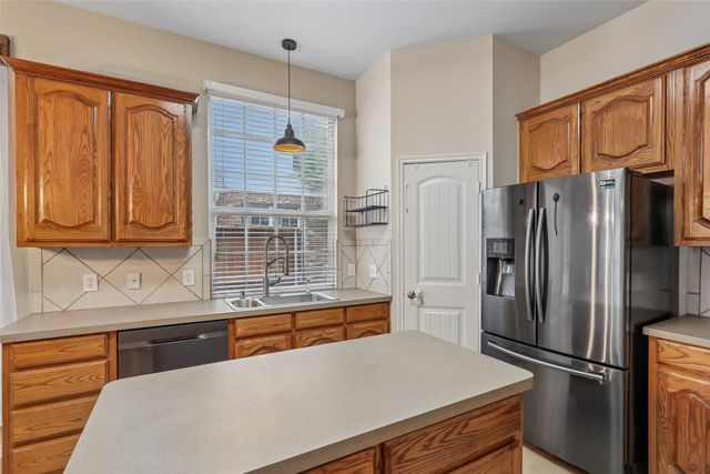 3624 Carmel Mountain Drive, Mckinney, TX 75070