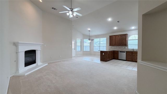 1 Sable Creek Boulevard, Sanger, TX 76266