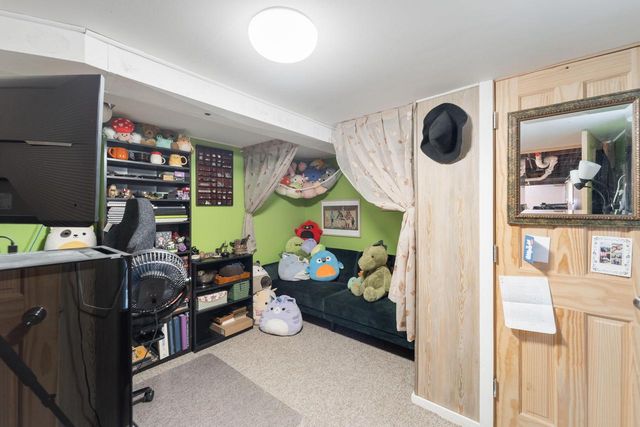 7521 16th AVENUE, Kenosha, WI 53143