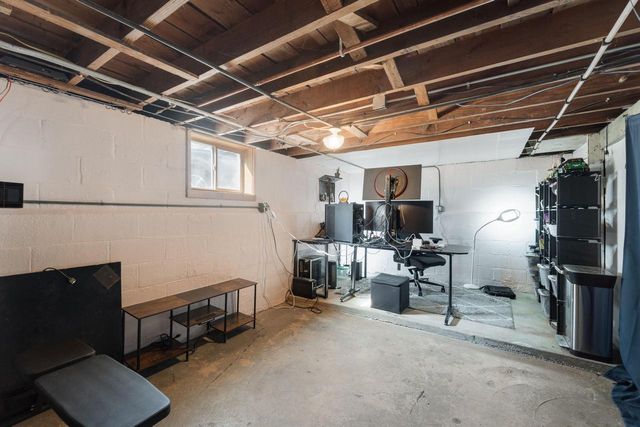 7521 16th AVENUE, Kenosha, WI 53143