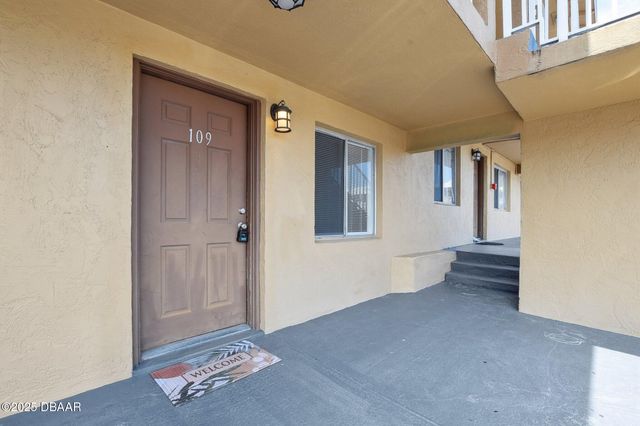 415 N Halifax Ave Apt 109, Daytona Beach, FL 32118
