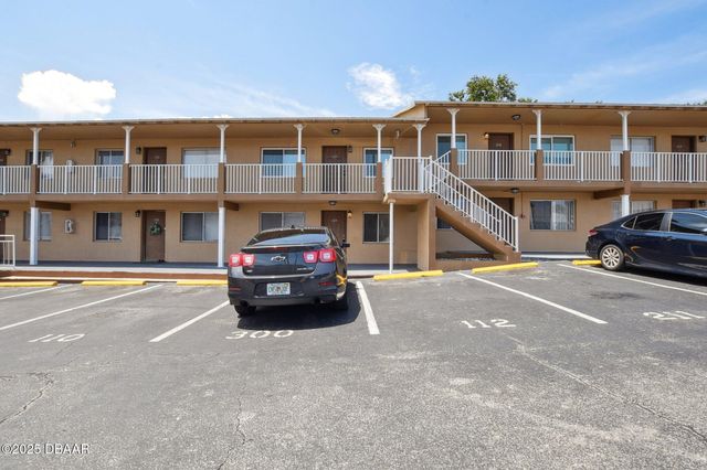 415 N Halifax Ave Apt 109, Daytona Beach, FL 32118