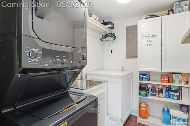 331 E Cady Street, Northville, MI 48167