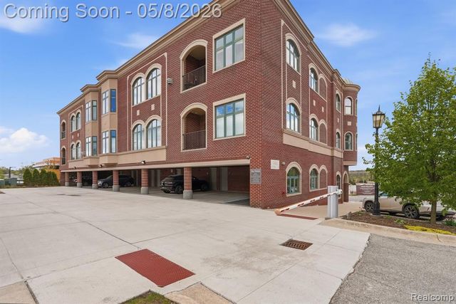 331 E Cady Street, Northville, MI 48167