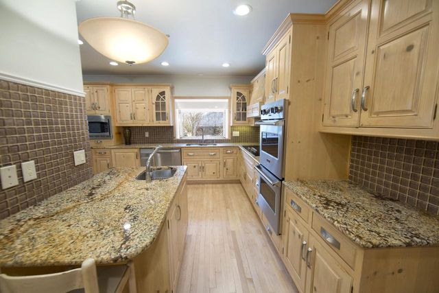 229 Indian Creek COURT, Fox Point, WI 53217