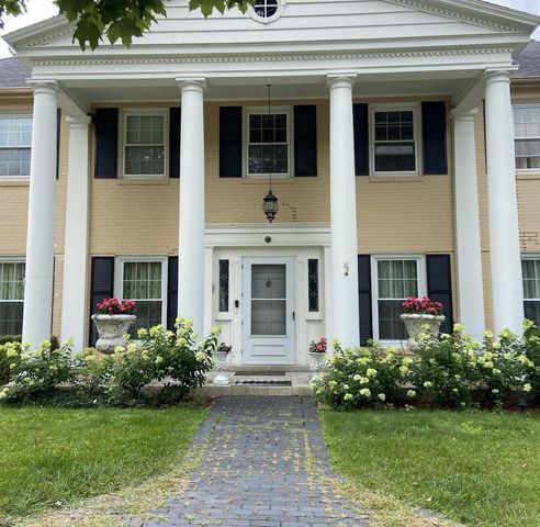 229 Indian Creek COURT, Fox Point, WI 53217