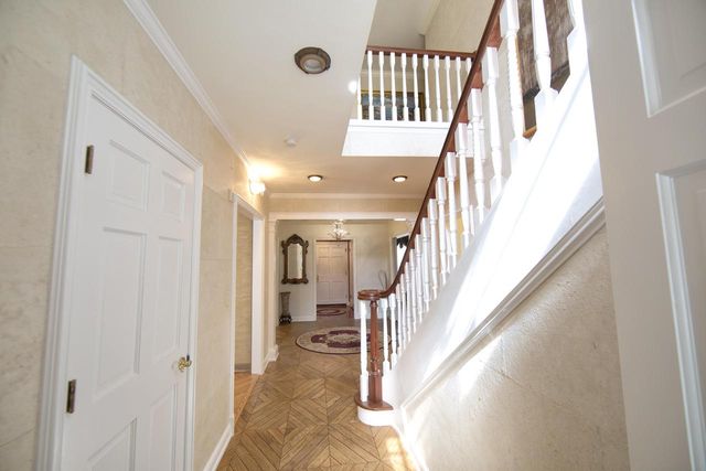 229 Indian Creek COURT, Fox Point, WI 53217