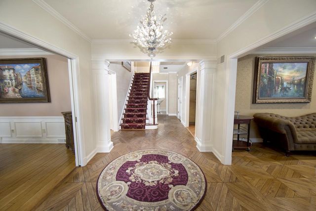 229 Indian Creek COURT, Fox Point, WI 53217