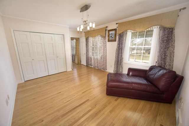 229 Indian Creek COURT, Fox Point, WI 53217