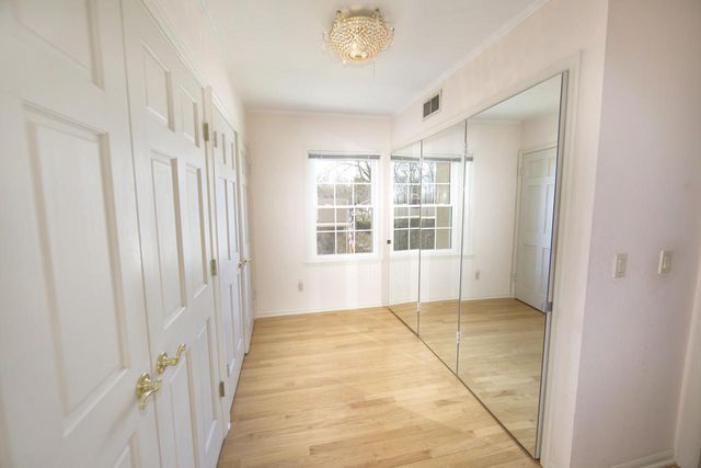 229 Indian Creek COURT, Fox Point, WI 53217